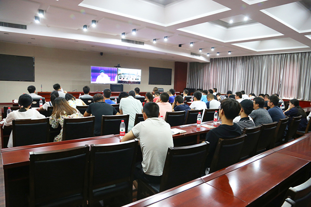 集团公司组织参加学习贯彻团的十八大精神视频会议