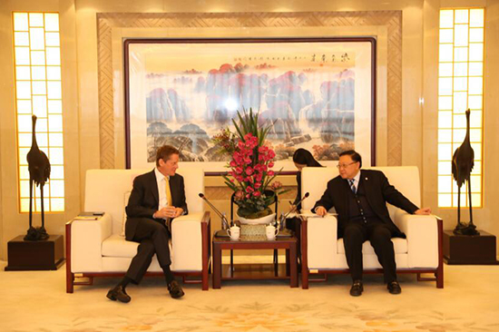 王彤宙董事长会见加拿大艾芬豪集团董事长弗里兰德