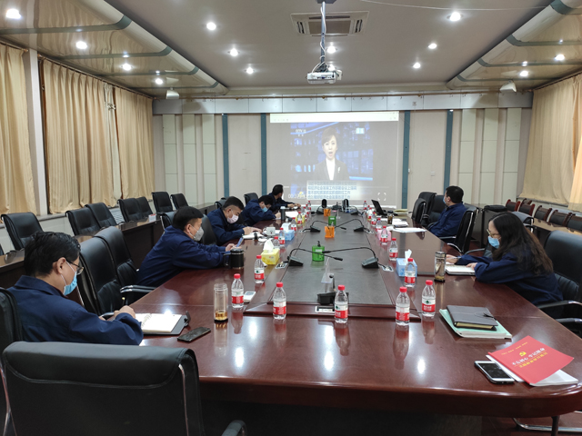 东方钽业召开党委理论学习中心组学习会暨应对疫情工作领导小组会议