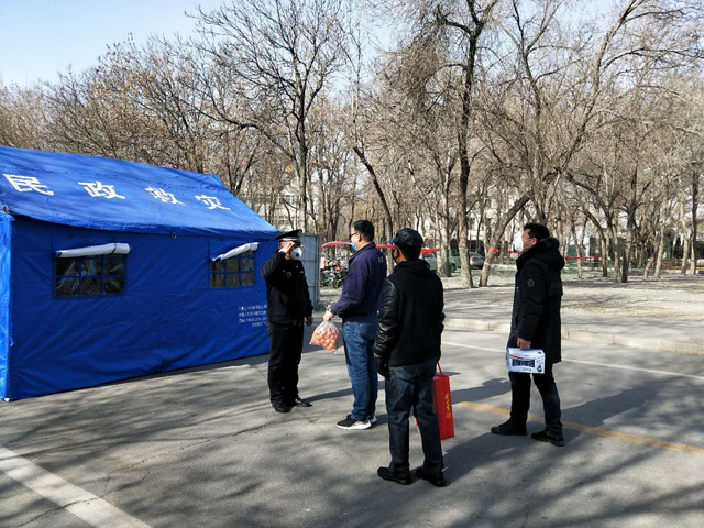 集团工会和集团机关分工会共同慰问防疫一线的工作人员