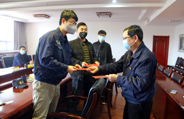 集团公司慰问抗疫一线医护人员家属